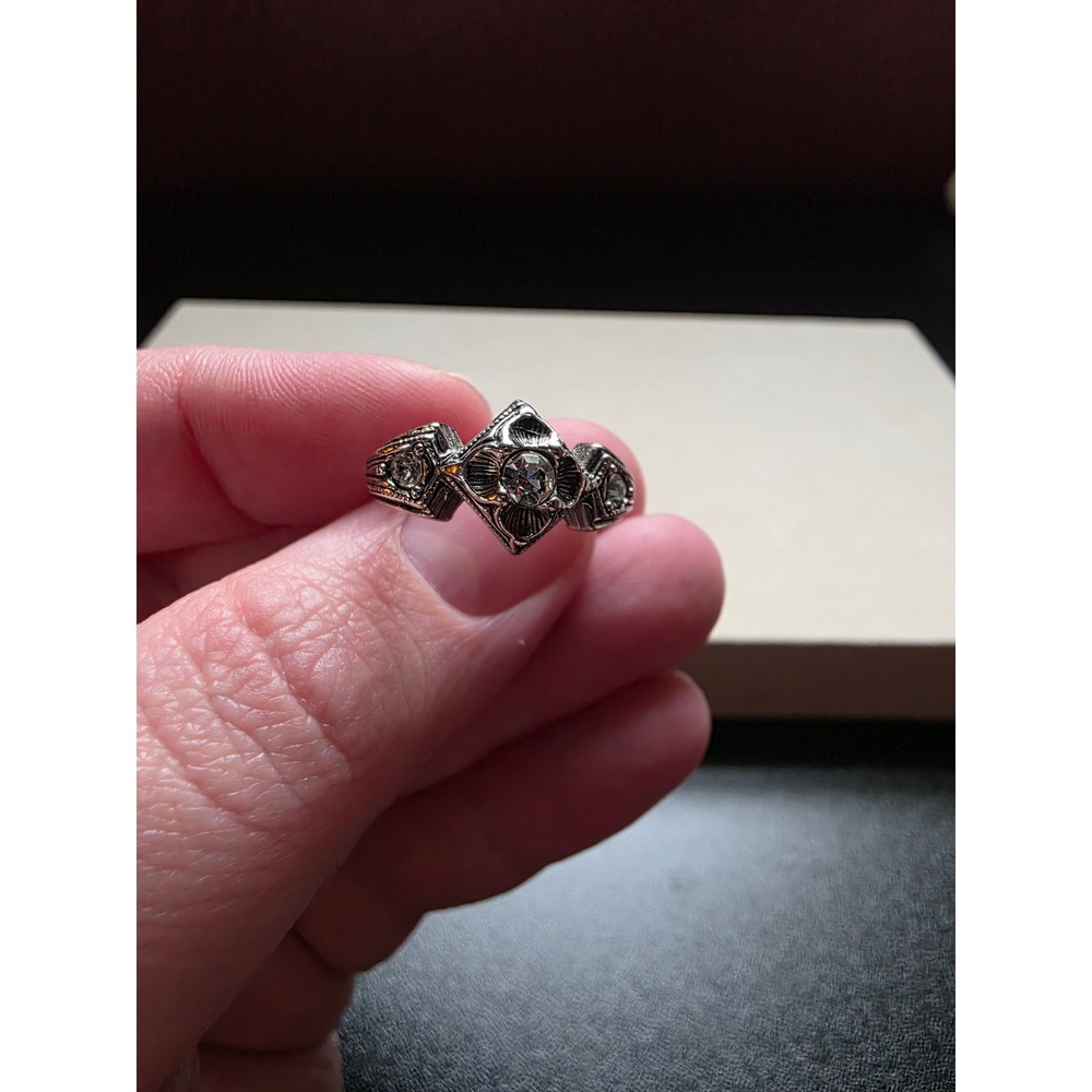 Vintage Art Deco Silver Tone Crystal‎ Geometric Filigree Ring Size 5 - Picture 6 of 6